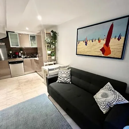 Deauville, Maison Au Coeur De La בית נופש דוביל