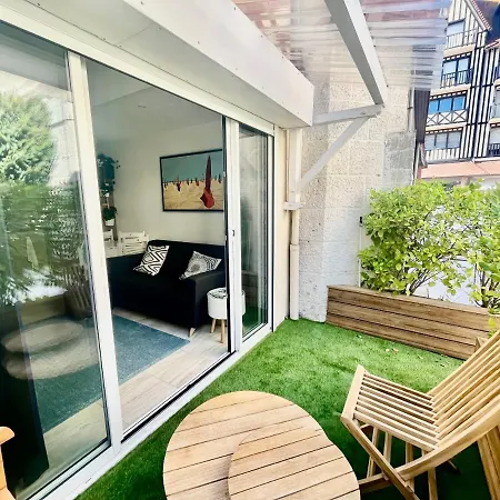 Deauville, Maison Au Coeur De La בית נופש דוביל